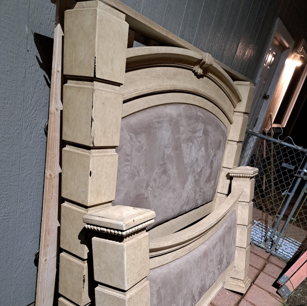 Bedframe